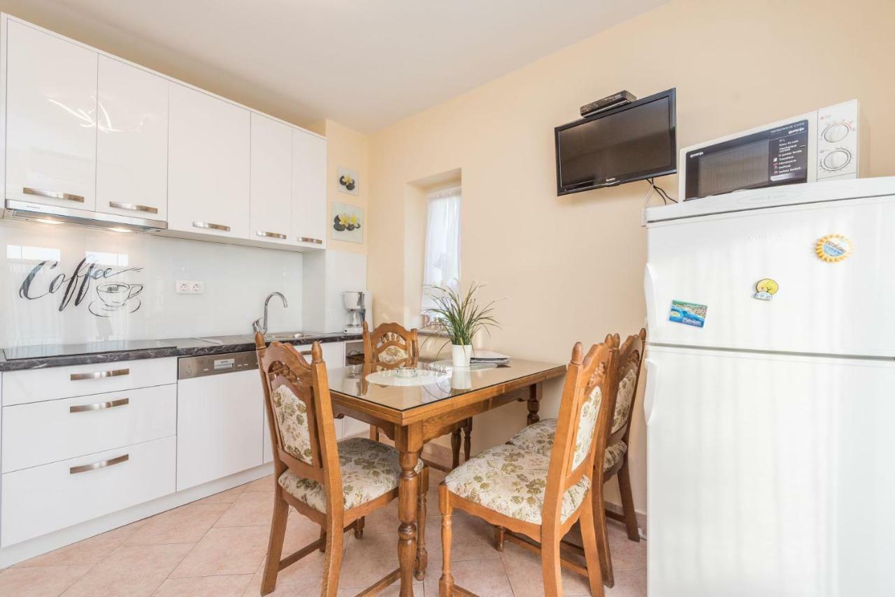 Villa Zdenka Pakoštane Eksteriør billede